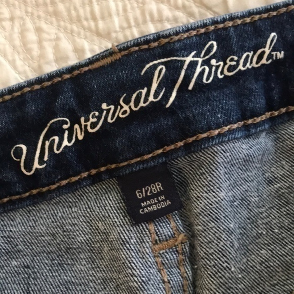 Universal Thread Mid Rise Skinny Jeans Size 6/28R - Picture 8 of 14